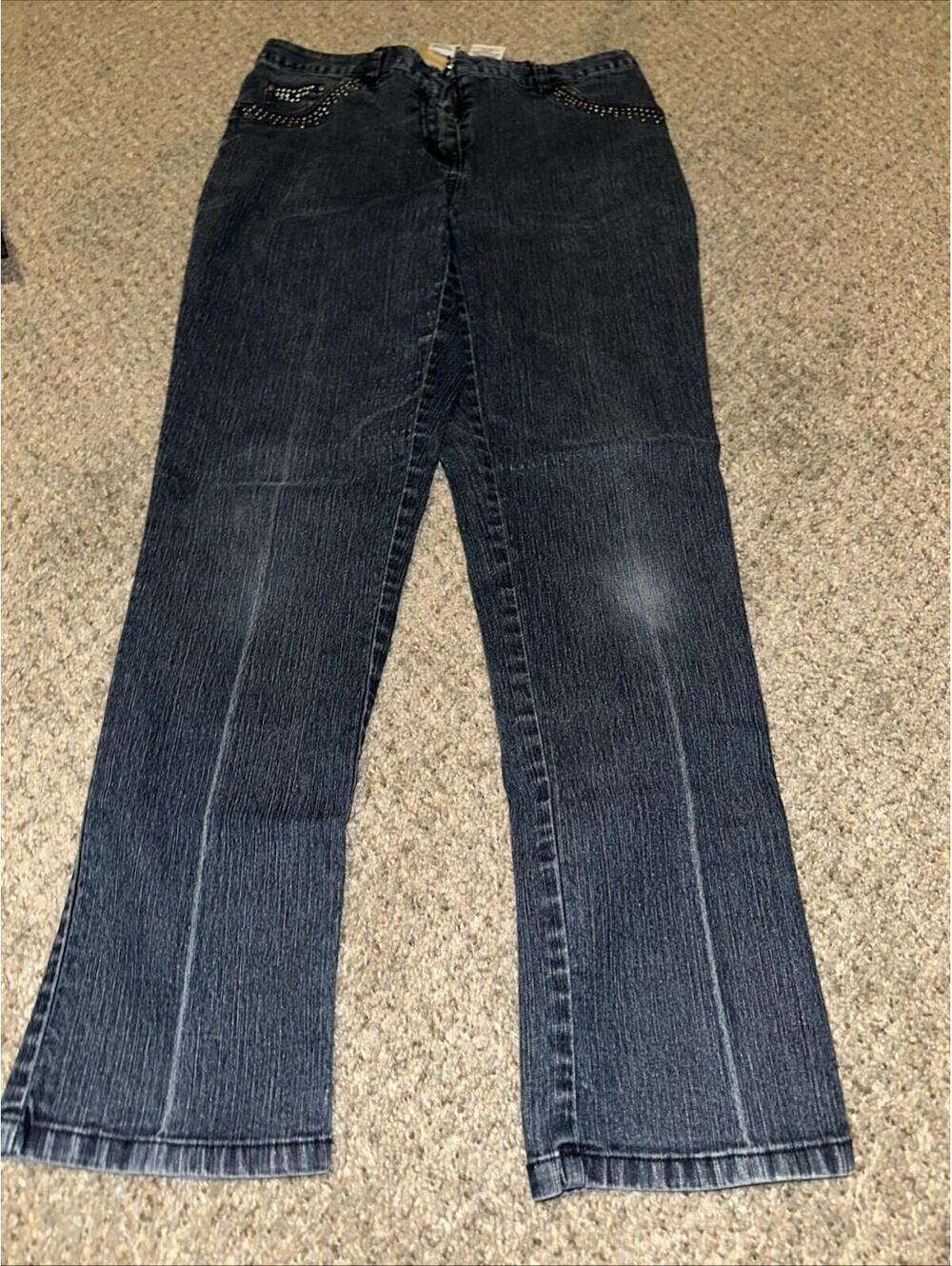 Ruby Rd. Petite Stretch Blue Denim Jeans Button Women Size 4P Studded. Retro